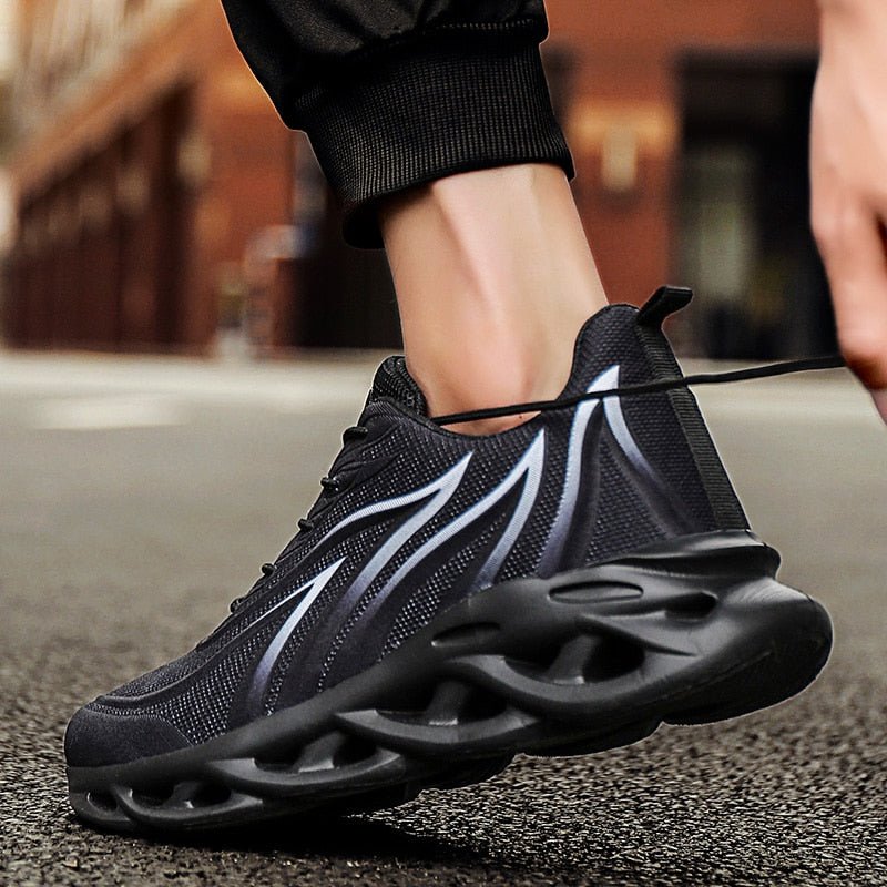 Nova Cushion Trainers - Black