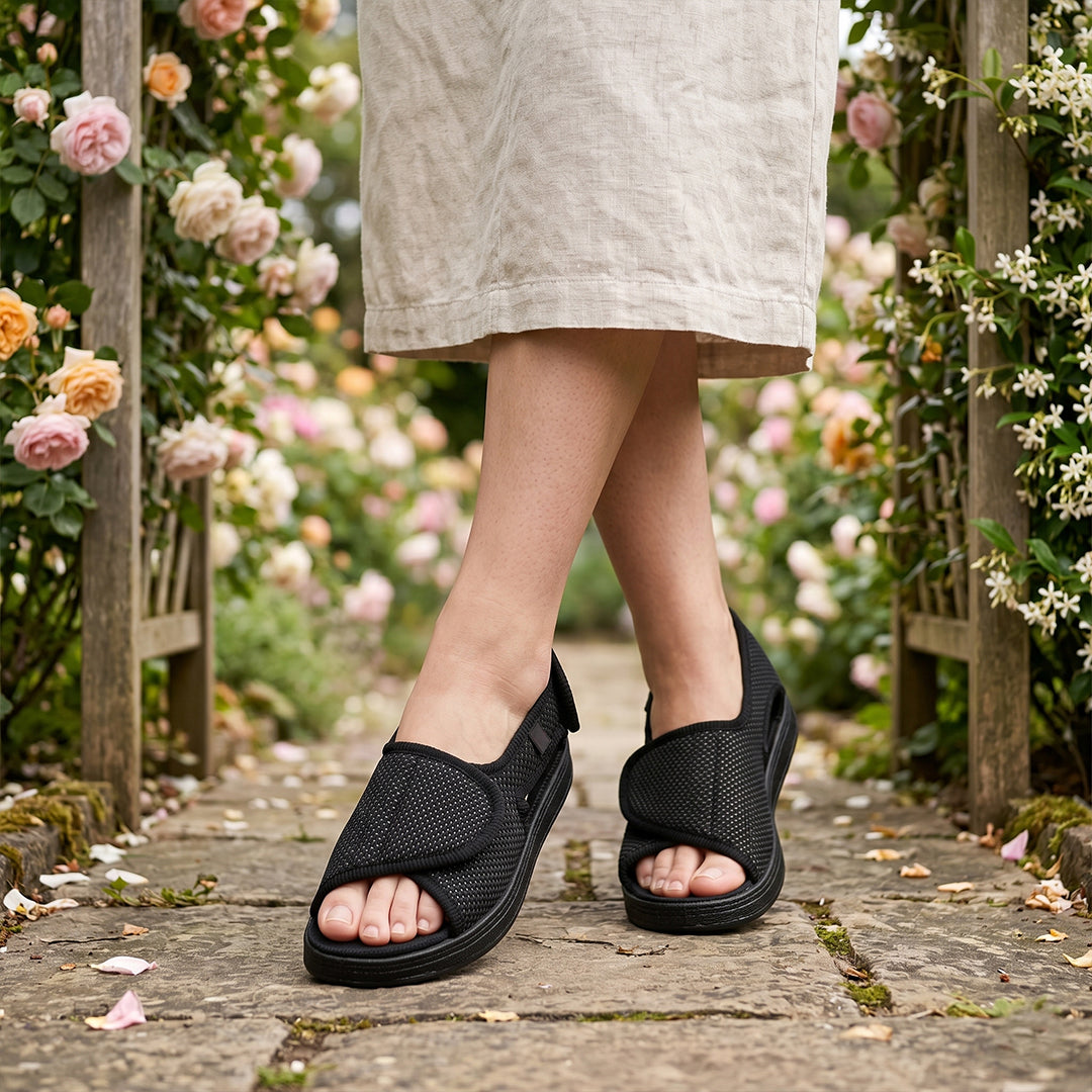 Seabrook Wide Fit Sandals - Black