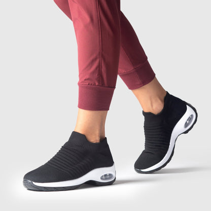 Zephyr Breathable No-Tie Stretch Shoes - Black White