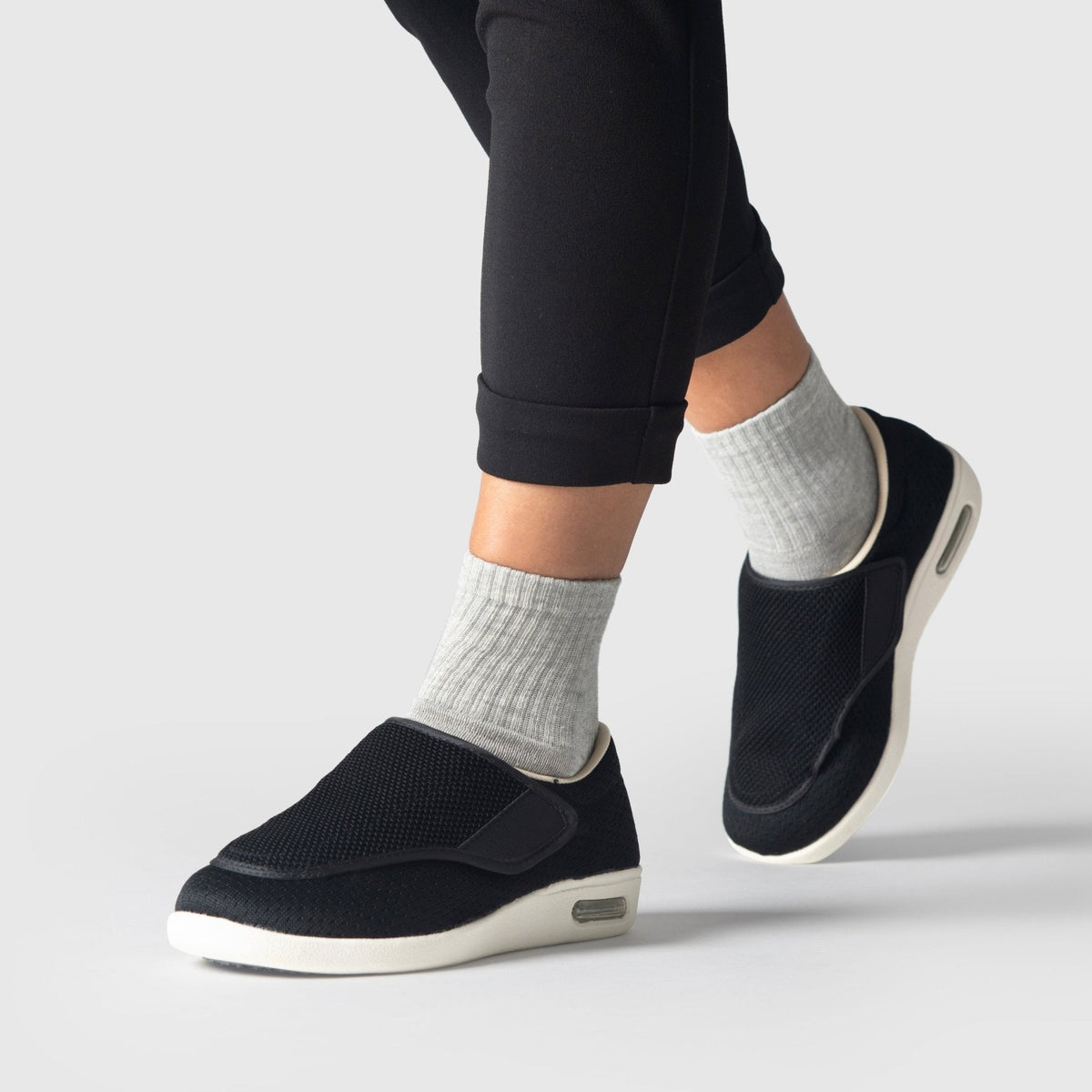 Rosalie Stretch No-Tie Wide Shoes with Adjustable Closure - Black