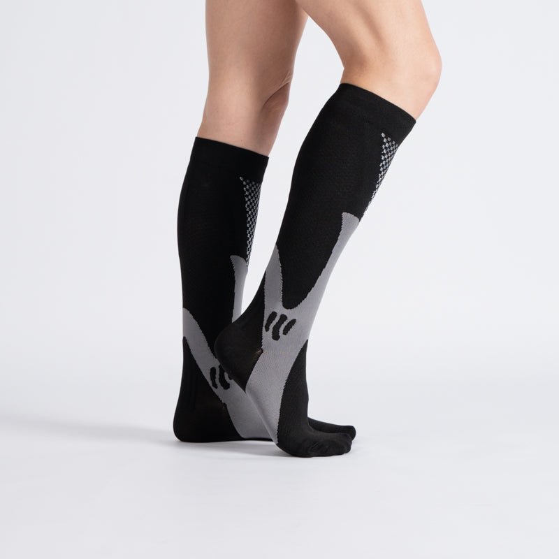 CloudKnit Compression Socks - All Black