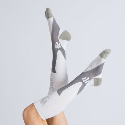 CloudKnit Compression Socks - White Grey