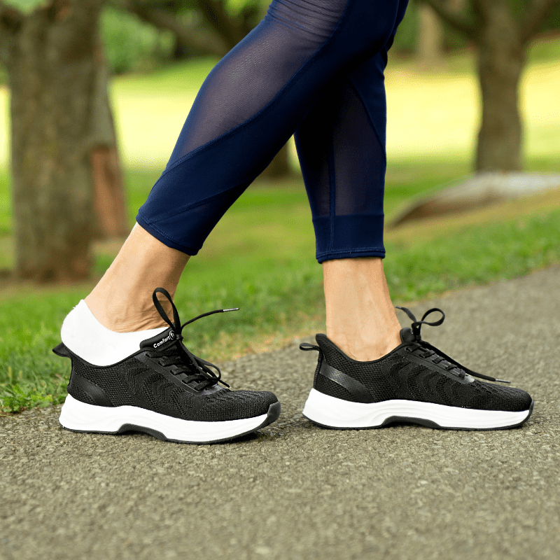 Aria Hands-Free Shoes - Black White