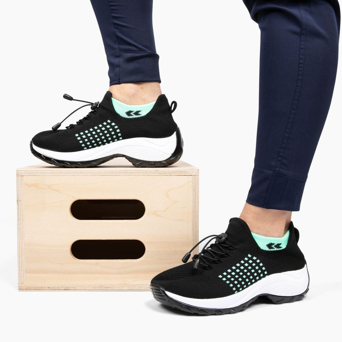 Non-Slip Healthcare Worker Solace Stretch Cushion Shoes