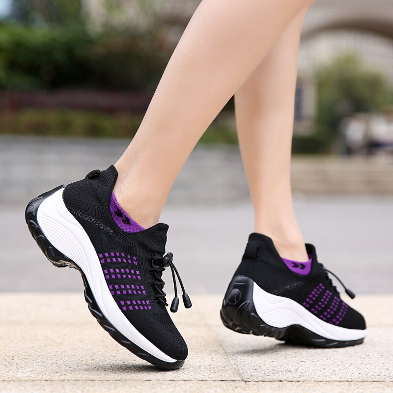 Non-Slip Healthcare Worker Solace Stretch Cushion Shoes - Black Purple
