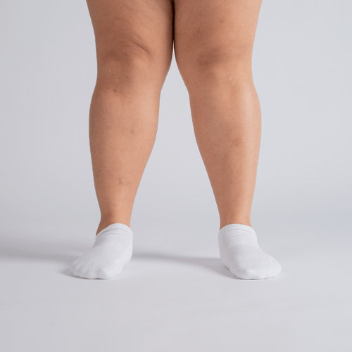 CloudKnit Padded Extra-Stretch Ankle Socks - White