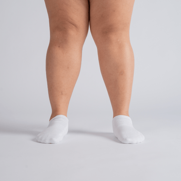 CloudKnit Padded Extra-Stretch Ankle Socks - White
