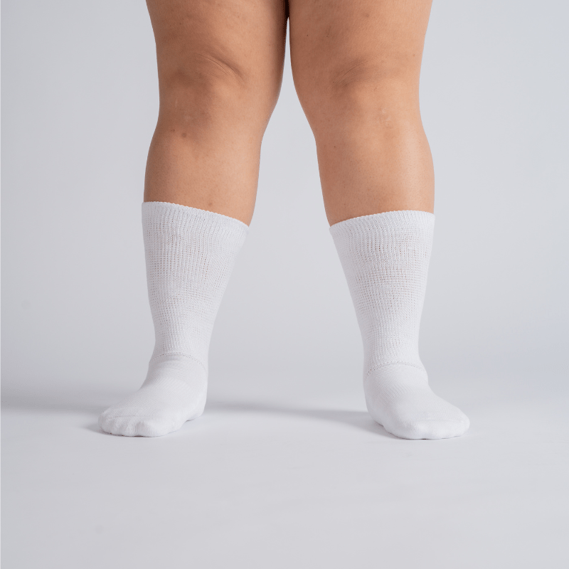 CloudKnit Padded Extra-Stretch Crew Socks - White