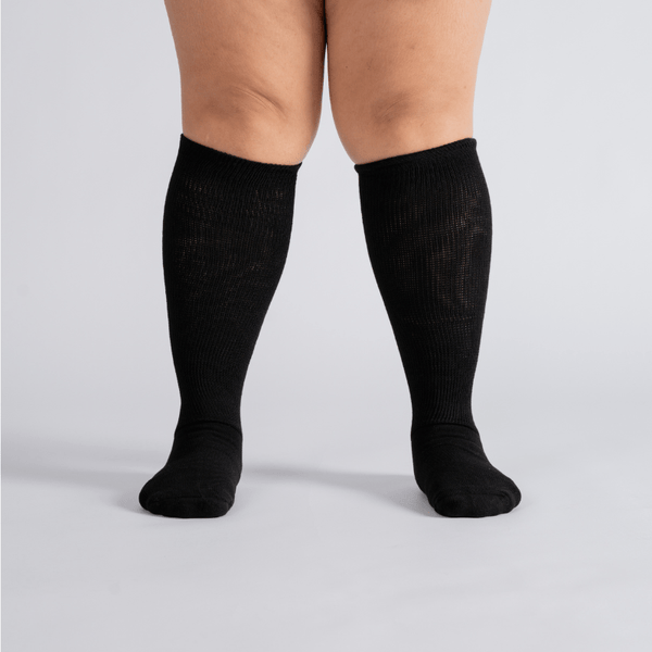 CloudKnit Padded Extra-Stretch Knee Socks - Black