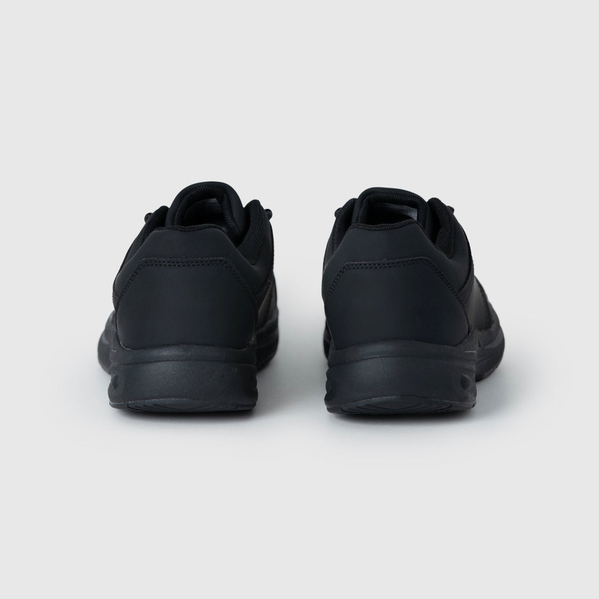 Cadence Cushion Shoes - Midnight Black