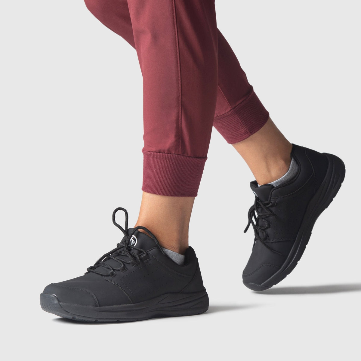 Cadence Cushion Shoes - Midnight Black