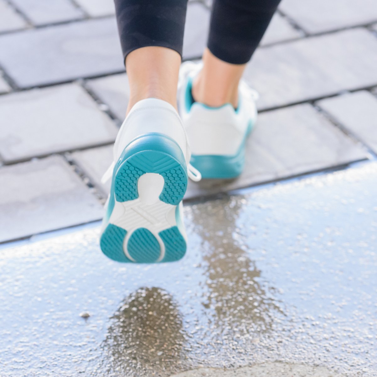 Cadence Cushion Shoes - Turquoise