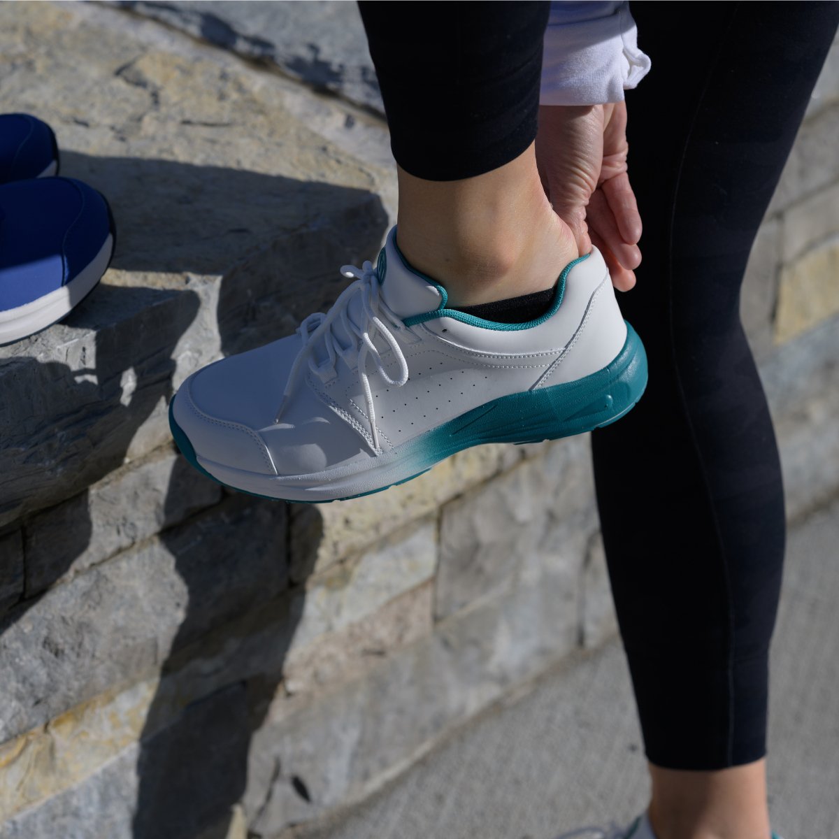 Cadence Cushion Shoes - Turquoise