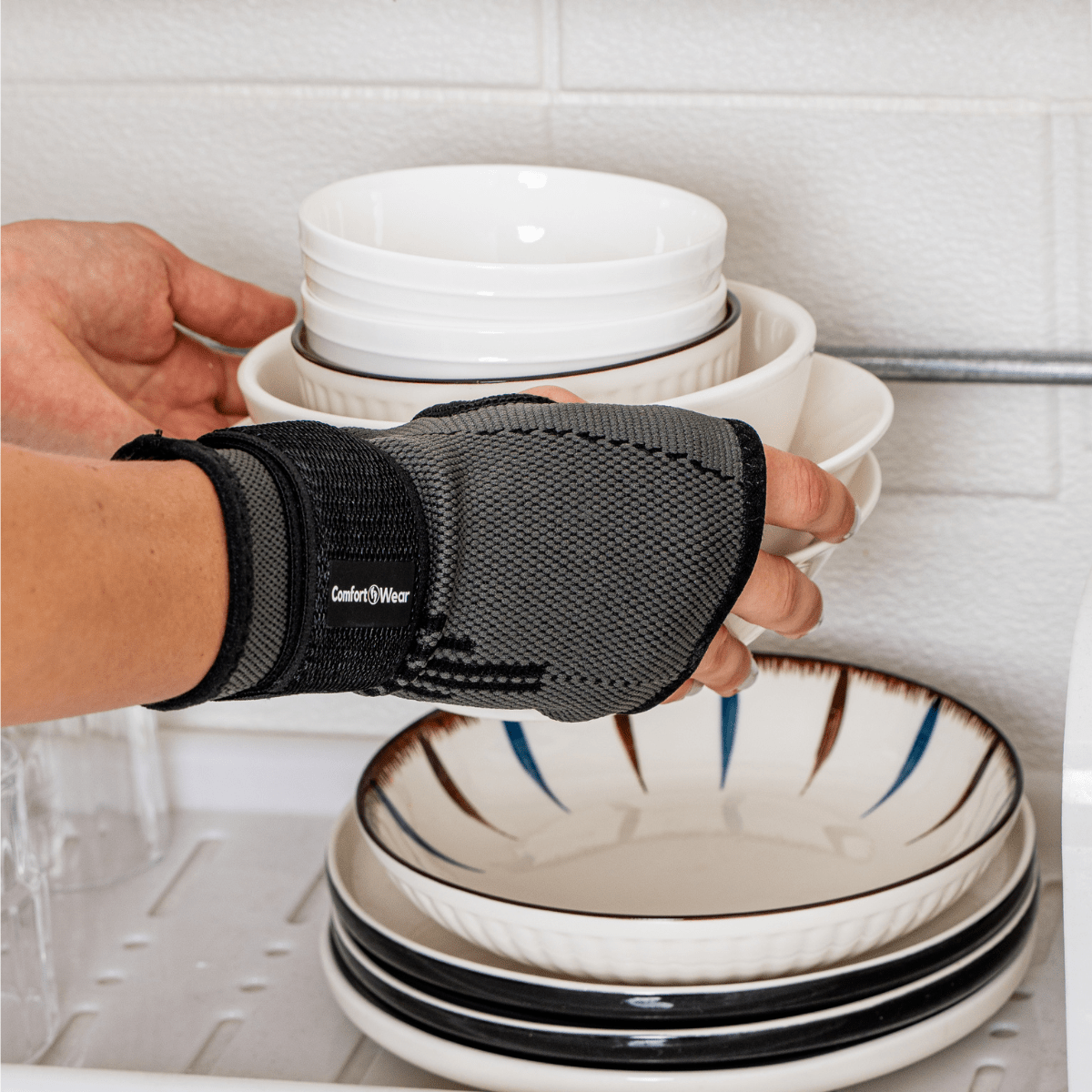 FlexGuard Wrist Recovery Brace